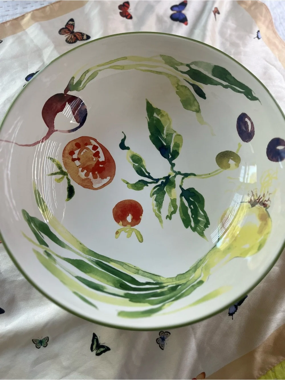 Various Vegetables by Crate & Barrel LARGE PASTA / SALAD BOWL 11 3/4